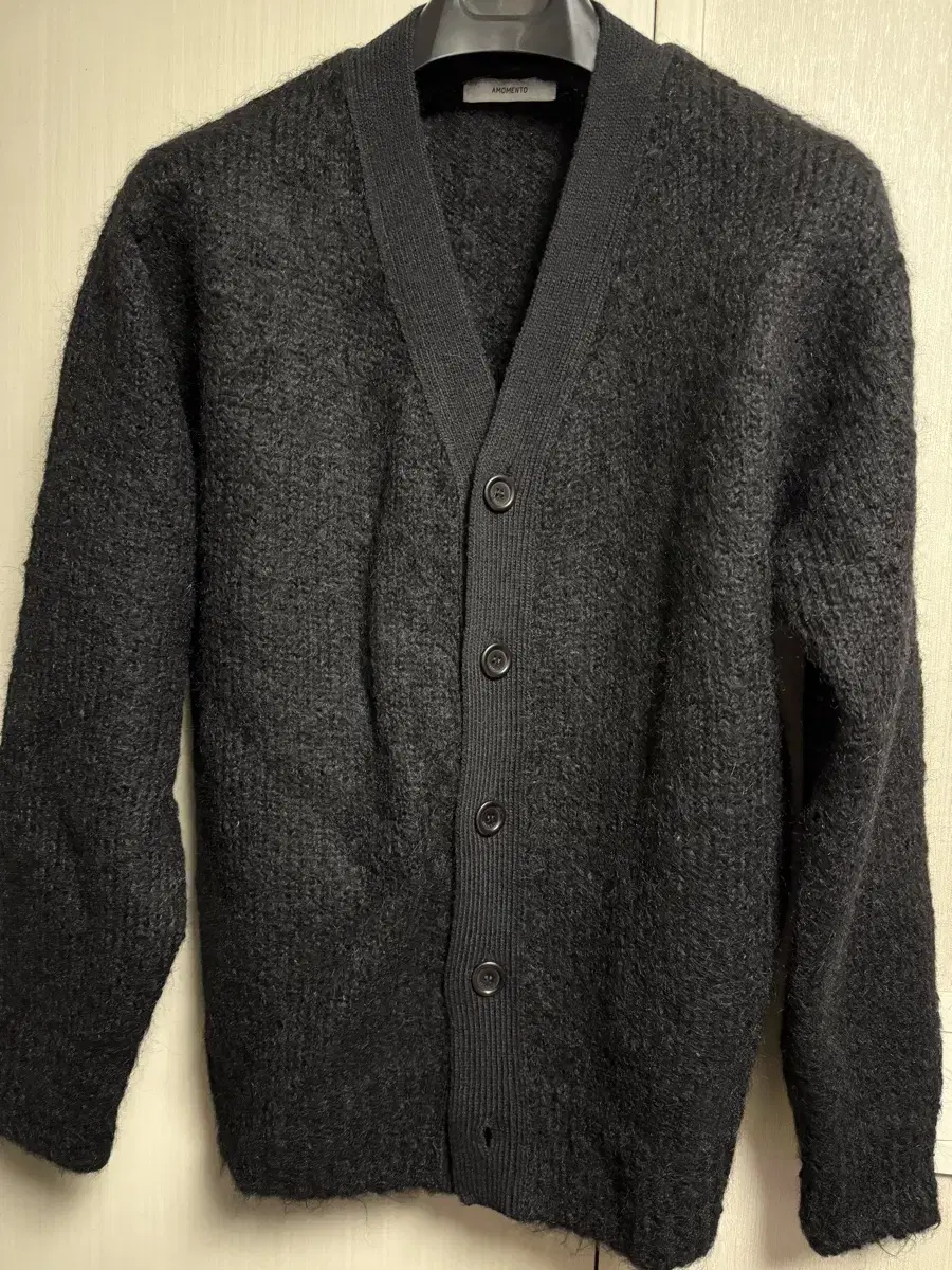 AMOMENT GRANDPA CARDIGAN カーディガンM AMOMENTO | 아모멘토 Amomento Grandpa Cardigan on Bunjang
